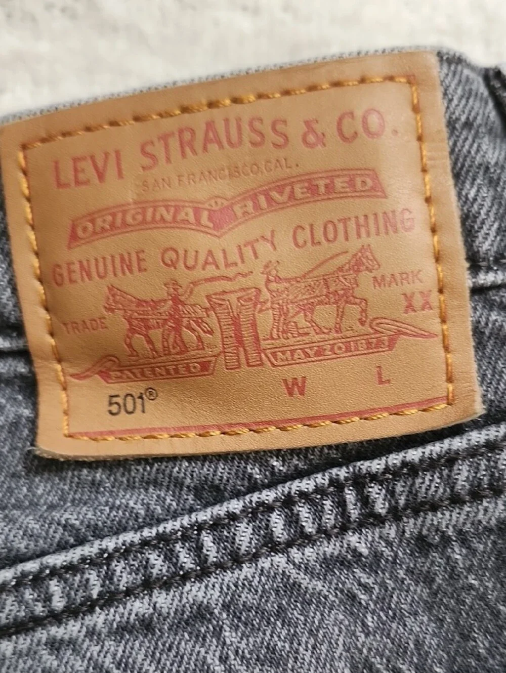 Levi's 501 Faded Black Jeans 29x30 Straight Leg Unisex Grunge
